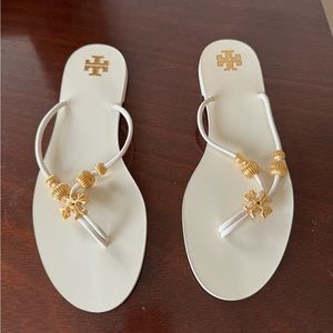 Tory Burch Capri Thong Sandal